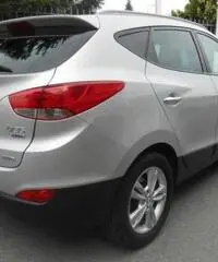 HYUNDAI iX35 2.0 CRDi 4WD Comfort HYUNDAI iX35 2.0 CRDi 4WD Comfort