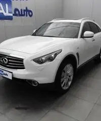 INFINITI FX 3.0 D BLACK AND WHITE EDITION CV238 FULL!!!!!!!!!