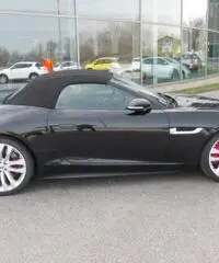 JAGUAR F-Type S 5.0 V8 aut. Convertibile JAGUAR F-Type S 5.0 V8 aut. Convertibile