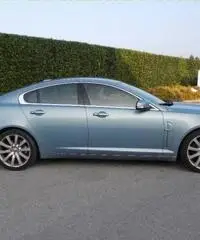 JAGUAR XF JAGUAR XF 2.7D PREMIUM LUXURY FULL OPTIONALS