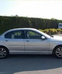 JAGUAR X-Type 2.2D cat Classic