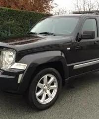 JEEP Cherokee 2.8 CRD DPF Limited Auto +Pelle +Navi +Sens Pdc
