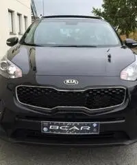KIA Sportage 1.7 CRDI 2WD +Tetto Pan.+Navig+telecamera+Pelle