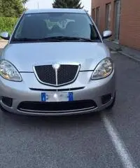 Lancia Y 
