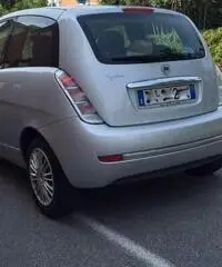 Lancia Y 