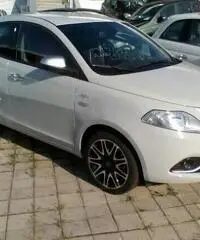 LANCIA Ypsilon 1.2 69 CV 5 porte Mya