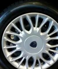 LANCIA Ypsilon 1.2 69 CV 5 porte Silver