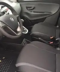 LANCIA Ypsilon 1.3 MJT 16V 95 CV 5 porte S&S Silver