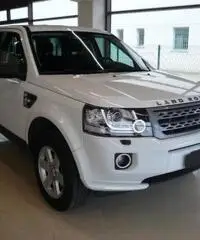 LAND ROVER Freelander 2.2 TD4 SE LAND ROVER Freelander 2.2 TD4 SE
