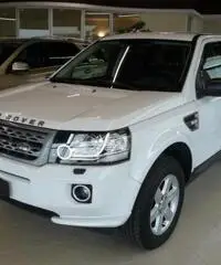 LAND ROVER Freelander 2.2 TD4 SE LAND ROVER Freelander 2.2 TD4 SE