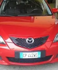 Mazda 3 1.6 TD 16V 109CV Hot+xeno+pdc