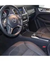 Mercedes-Benz Classe M ML 350 BlueTEC 4Matic Premium Mercedes-Benz Classe M ML 350 BlueTEC 4Matic Premium