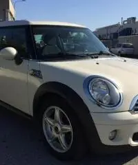 MINI Clubman Mini 1.4 16V One Clubman + GARANZIA 12 MESI MINI Clubman Mini 1.4 16V One Clubman + GARANZIA 12 MESI