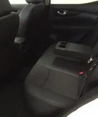 NISSAN Qashqai 1.5 dCi Tekna +Tetto Pan.+Navig+Telecam.+