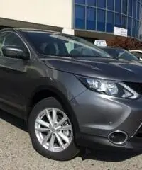 NISSAN Qashqai 1.6 dCi 2WD Connecta - Acenta + X-Tronic CVT +NAVI
