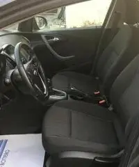 OPEL Astra 1.4 T GPL Elective 5 porte OPEL Astra 1.4 T GPL Elective 5 porte