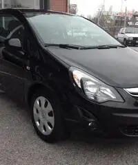 Opel Corsa 1.2 gpl tech 3p PARI AL NUOVO