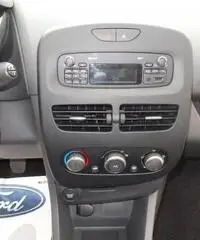 RENAULT Clio 1.2 75CV 5 porte GPL Live  KM 11000 -PARI AL NUOVO
