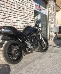 YAMAHA FZ6