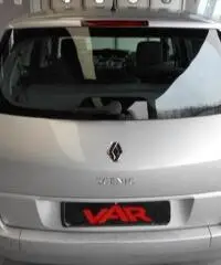 RENAULT Scenic 1.5 dCi/105CV