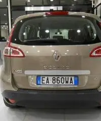 RENAULT Scenic X-Mod 1.5 dCi 110CV Dynamique