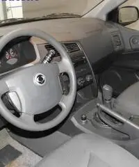 SSANGYONG Kyron 2.0 XDI PLUS AUTOC, 4 POSTI CV141-No garanzia!