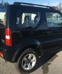 SUZUKI Jimny 1.5 DDiS 4WD JLX Neopatentato! SUZUKI Jimny 1.5 DDiS 4WD JLX Neopatentato!