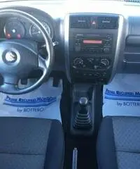 SUZUKI Jimny 1.5 DDiS 4WD JLX Neopatentato! SUZUKI Jimny 1.5 DDiS 4WD JLX Neopatentato!