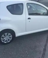TOYOTA Aygo 1.0 12V VVT-i Connect Navi!