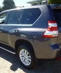 TOYOTA Land Cruiser 2.8 D4-D A/T 5 porte Style MY 16 AUTOCARRO NUOVO! TOYOTA Land Cruiser 2.8 D4-D A/T 5 porte Style MY 16 AUTOCARRO NUOVO!