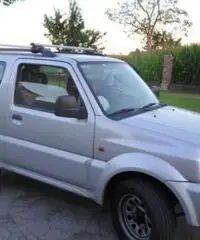 vendo auto suzuki jimny