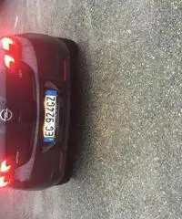 Vendo opel astra 2011 Vendo opel astra 2011