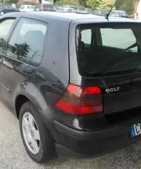 Volkswagen Golf 1.9 tdi 3p