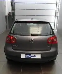 VOLKSWAGEN Golf V 1.9 TDI COMFORTLINE 5PT. CV105-No garanzia! VOLKSWAGEN Golf V 1.9 TDI COMFORTLINE 5PT. CV105-No garanzia!