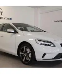 Volvo V40 D2 R-design Momentum - KM0