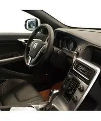 Volvo V60 D3 Dynamic Edition - KM0 Volvo V60 D3 Dynamic Edition - KM0