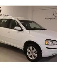 Volvo XC90 D5 AWD Geartronic Momentum