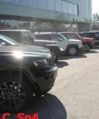 JEEP Wrangler Unlimited 2.8 CRD DPF Sahara Auto