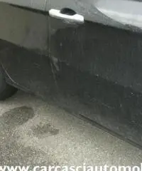 ALFA ROMEO 147 1.9 JTD (120) 5 porte Distinctive