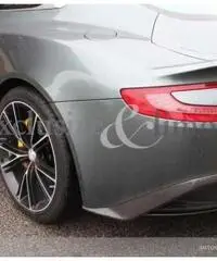 ASTON MARTIN V12 Vanquish  Coupé My 2016