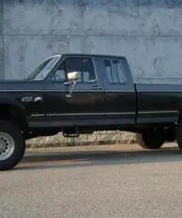 FORD F 250 BIG-BIG UNICAAAA. (PERMUTE) cambio meccanico