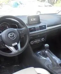 MAZDA 3 1.5 105 CV Skyactiv-D KM ZERO PELLE BIANCA Exceed