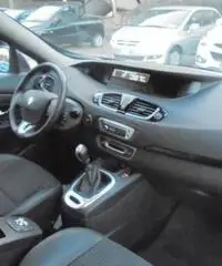 RENAULT Scenic 1.5 dCi 110CV 7 POSTI