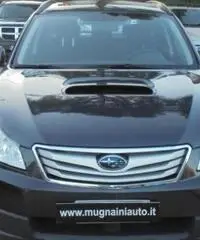 SUBARU OUTBACK 2.0D Trend *TAGLIANDI SUBARU*