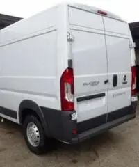 FIAT Ducato 35 2.3 MJT 130CV PM-TN Furgone Maxi FIAT Ducato 35 2.3 MJT 130CV PM-TN Furgone Maxi