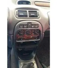 Rover 200 220 TD cat 5 porte SDi Dual airbag