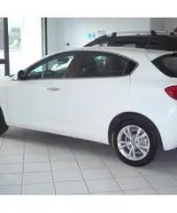 Alfa Romeo Giulietta 1.6 Jtdm-2 105 CV Distinctive