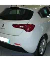 Alfa Romeo Giulietta 1.6 Jtdm-2 105 CV Distinctive