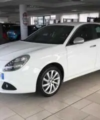 ALFA ROMEO Giulietta 2.0 JTDm-2 140 CV Distinctive