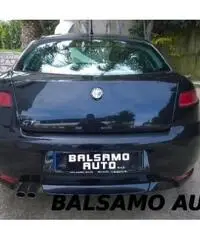 ALFA ROMEO GT 1.9 JTDM 16V Moving